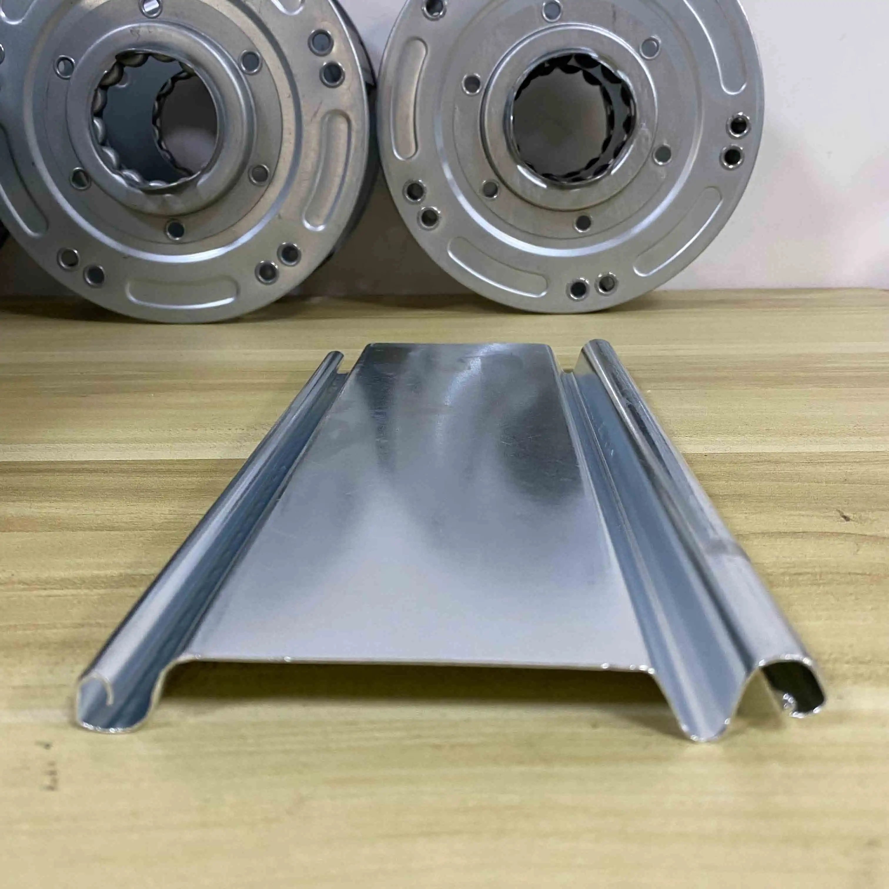 Rolling shutter door slat lath roll up door fittings