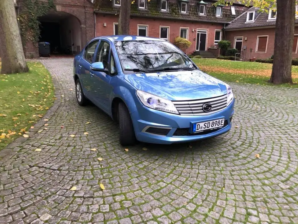 Горячая Распродажа китайский автоматический высокоскоростной Электрический автомобиль для взрослых