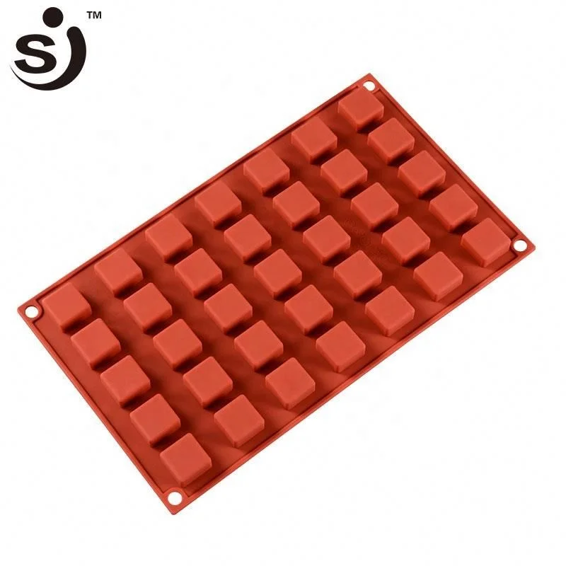Yiwu Factory Direct Selling 35 Mini Square Mousse Silicone Molds Baking Cake