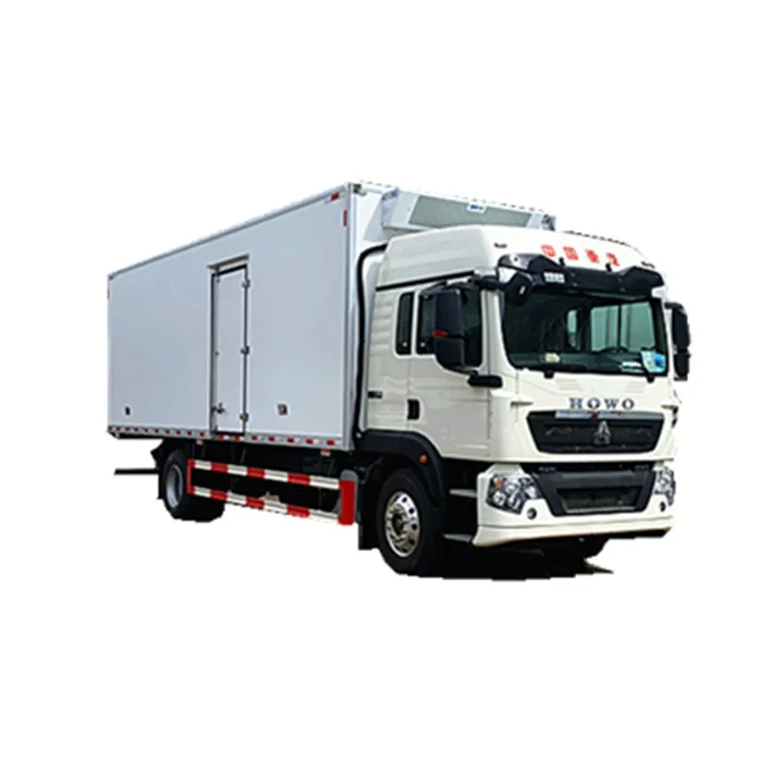 Sinotruk Howo 6.8 meters box refrigerated truck 220 horsepower  10 tons refrigerated truck  Van truck