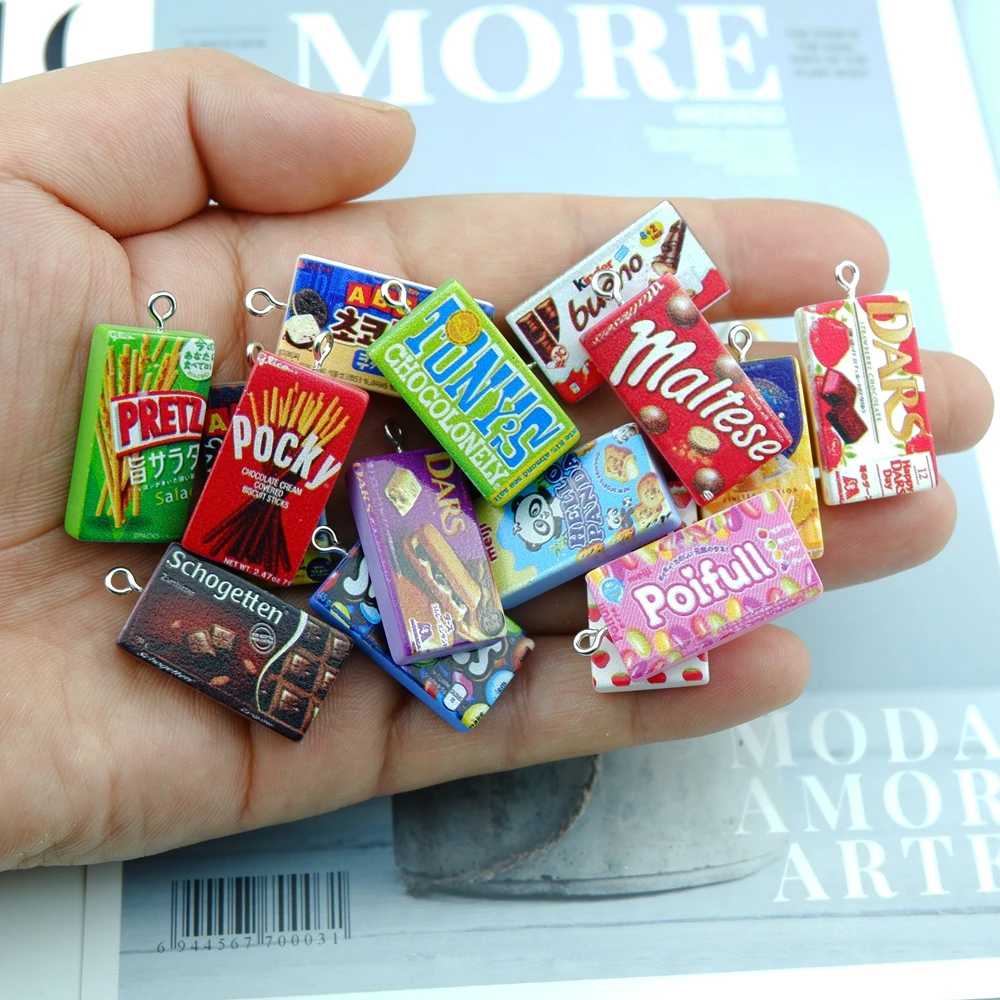 100pcs/bag Newest Simulation Chocolate Candy Snacks Flatback Resin Pendants Charms Bracelets Earring Key Chain Jewelry Making