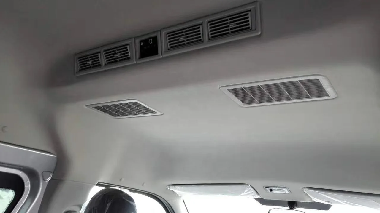 FOTON VIEW C2 15PASSENGERS MINIBUS WITH 2.8L ISUZU TECHNOLOGY DIESEL ENGINE AND NARROW BODY