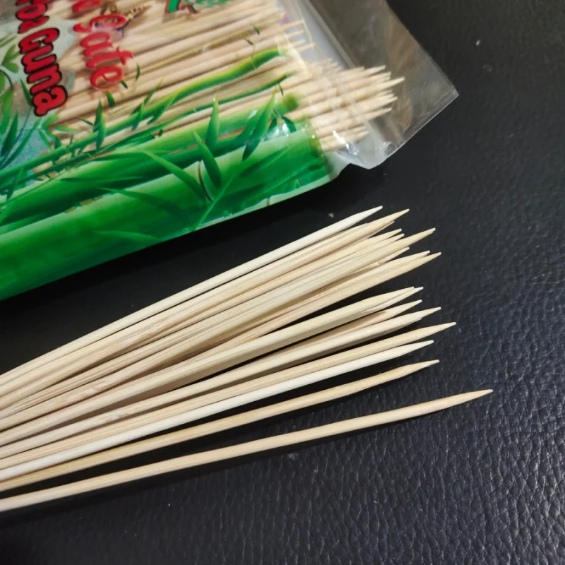 Tusuk sate 2.5mm 15CM/20CM Bamboo sticks Disposable Skewers Custom Logo Different Sizes Tools for Wholesale