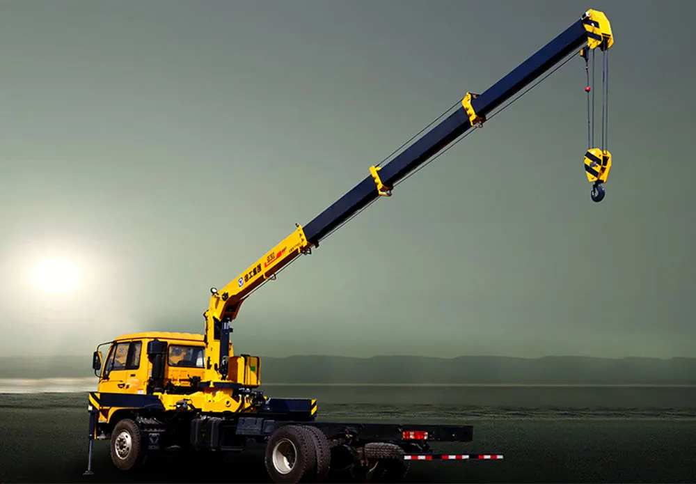 XCM-G 30 ton 33 ton GGSQS300-4 telescopic boom Truck Mounted Crane