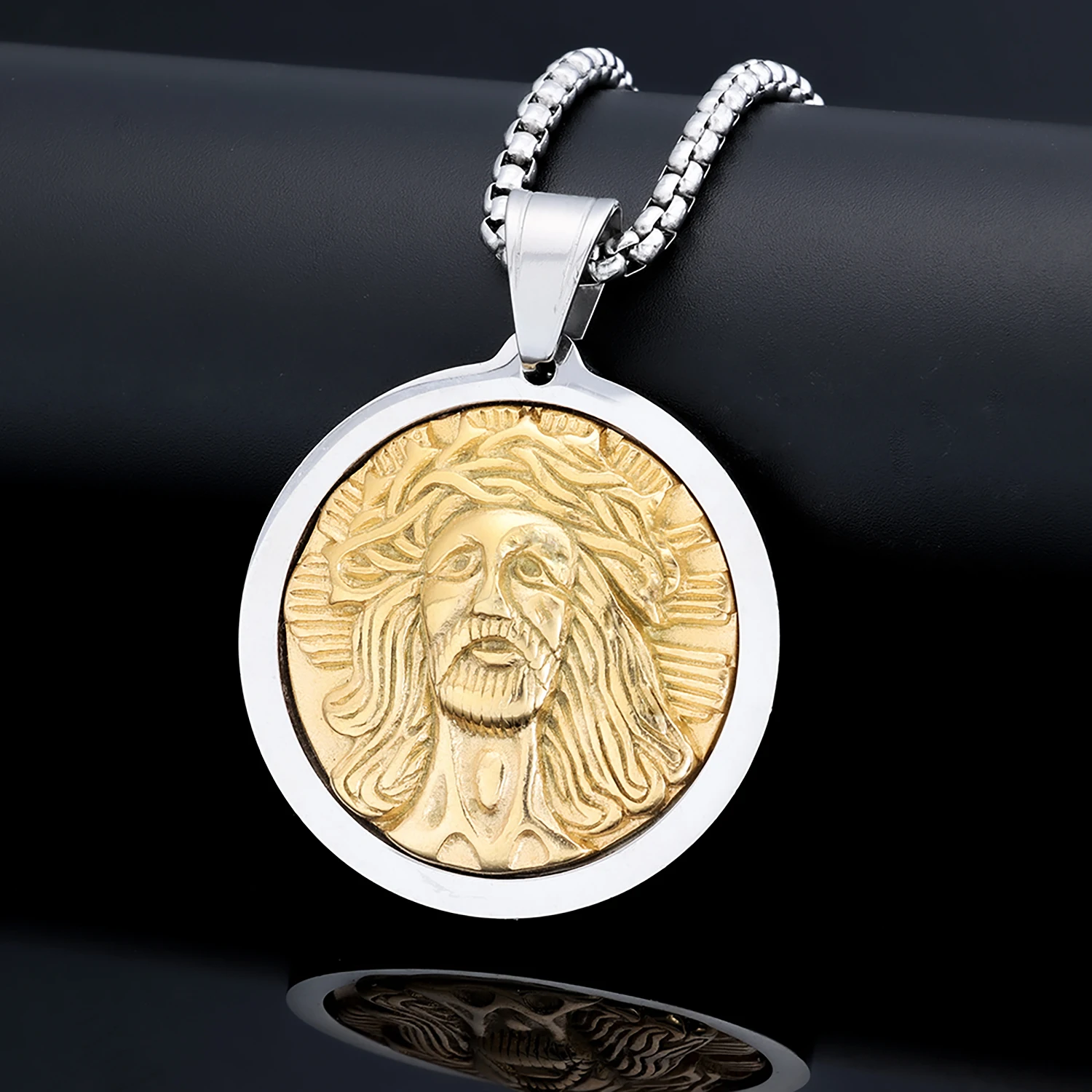Stainless Steel gold plated Religious Jesus Necklace Oval Religious Medal Medallion Stainless Steel for Men Women