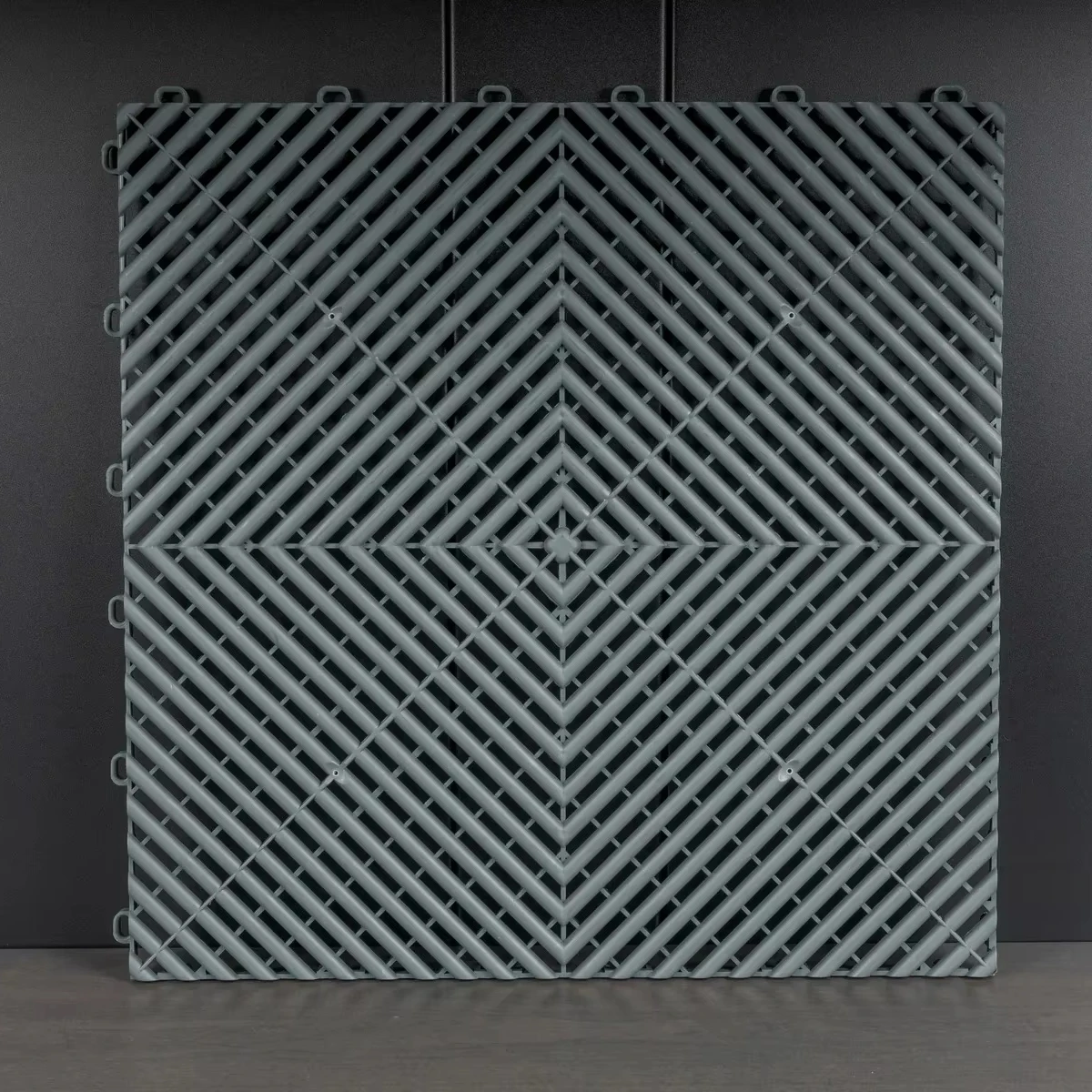 Дренажная пластиковая промышленная переплетенная напольная плитка для автомойки