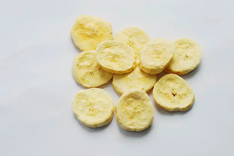 High Quality Cheap Wholesale Freeze Dried Banana Slice Healthy Fruit Snack Freeze-Dried Fruits Fd Banana Dice for Yogurt/Cake