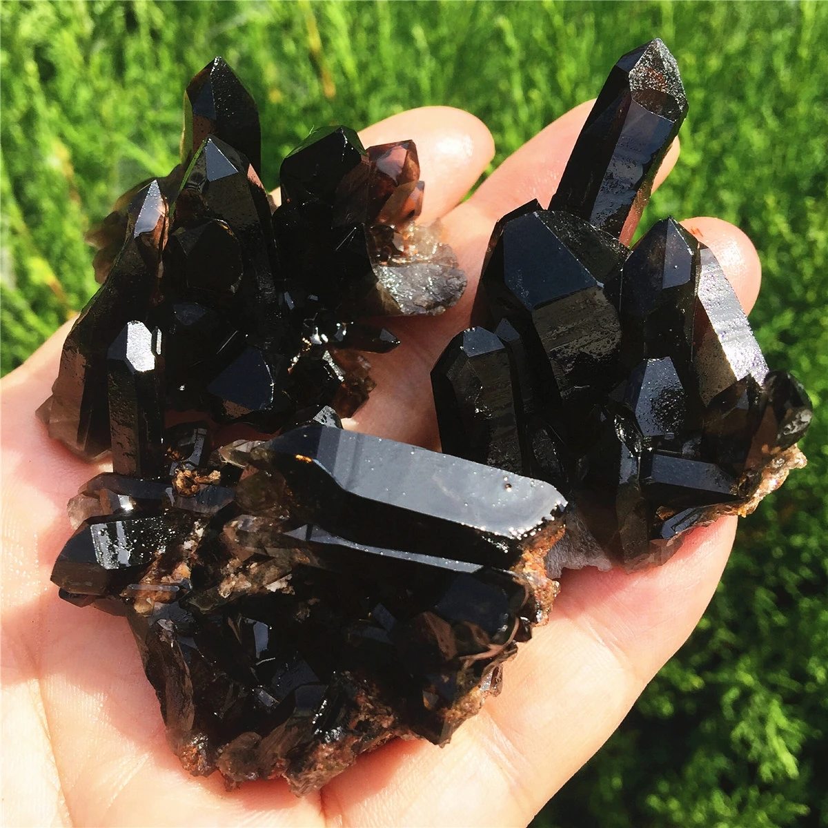 wholesale natural rock quartz stone black crystal clusters quartz for sale