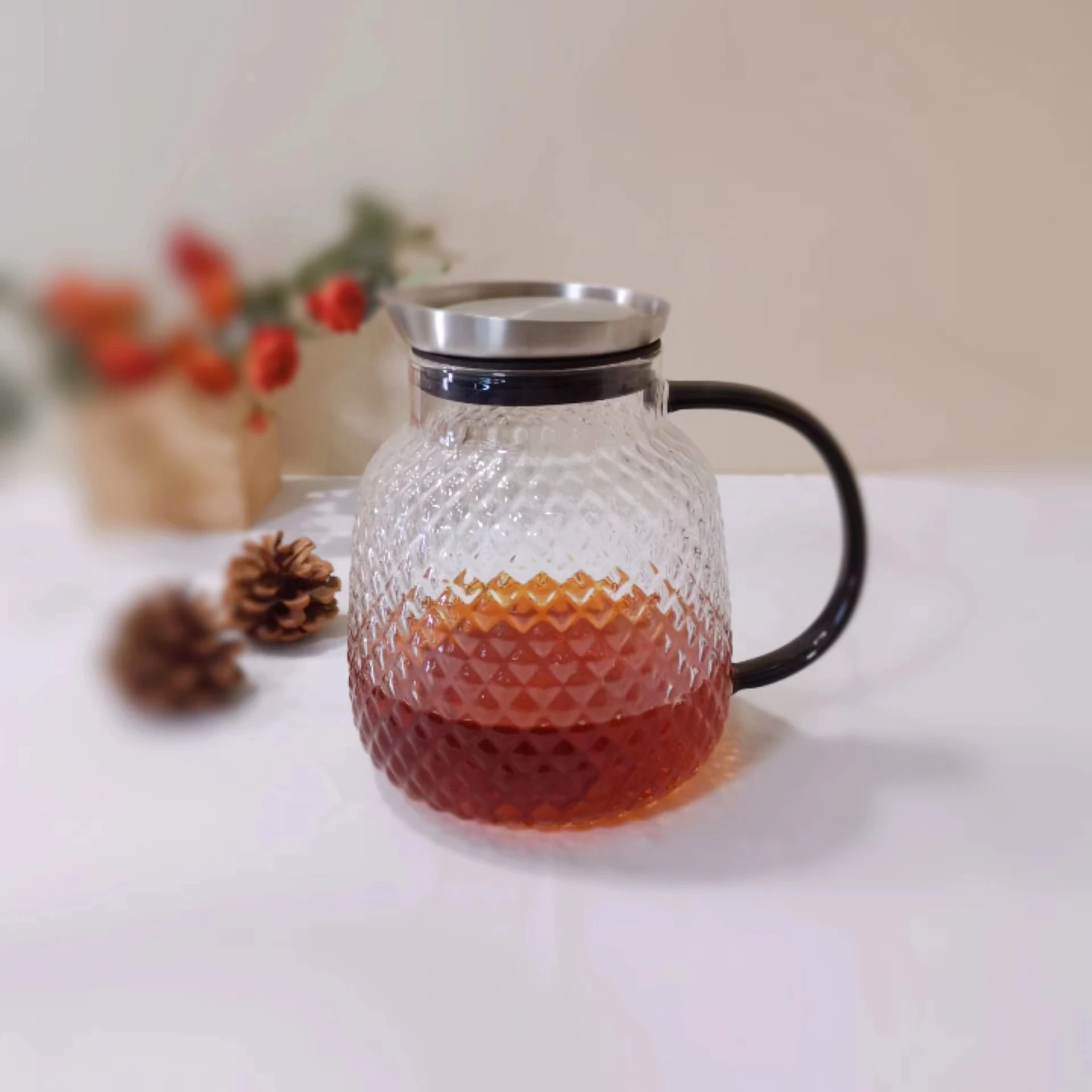 Hot selling pattern glass kettle with stainless steel lid large capacity cold and hot water bottle