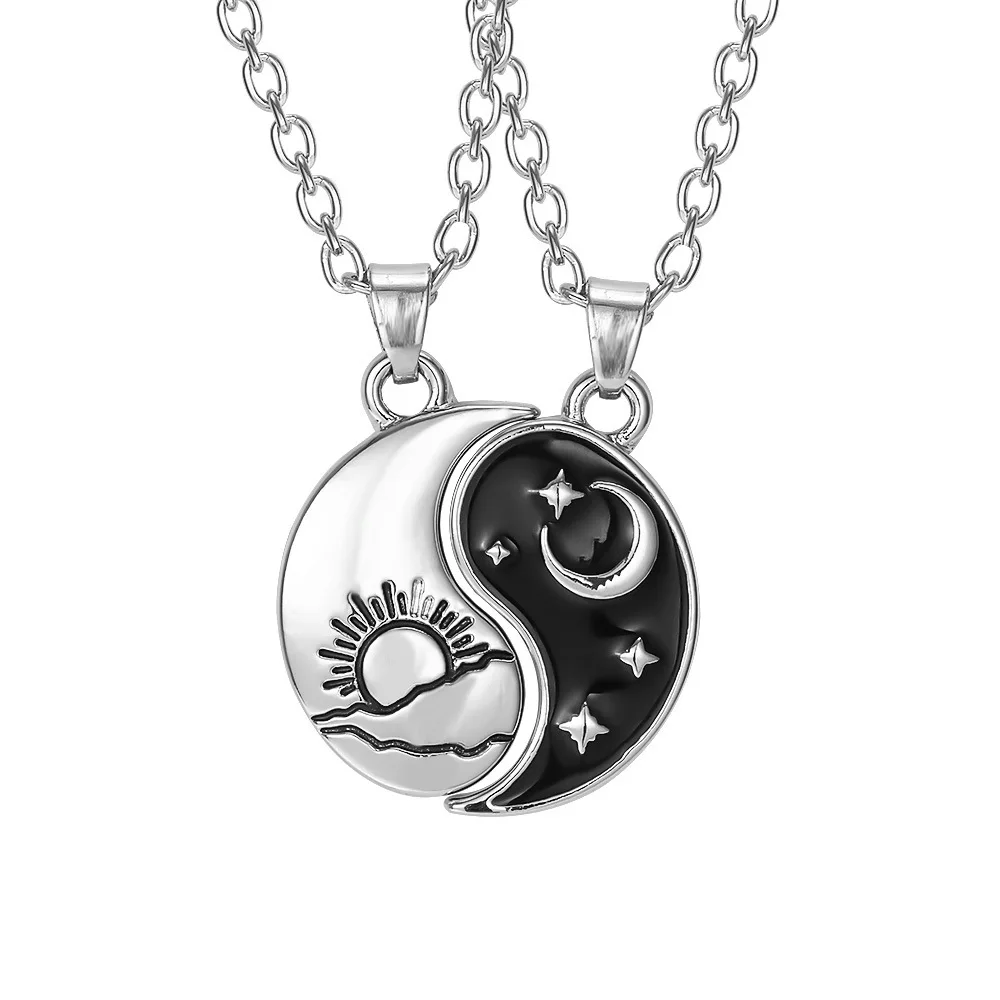 2024 New Tai Chi Eight Trigrams Sun Moon Necklace Fashion Jewelry Best Friends Necklace Couple Pendant Necklace Set Wholesale