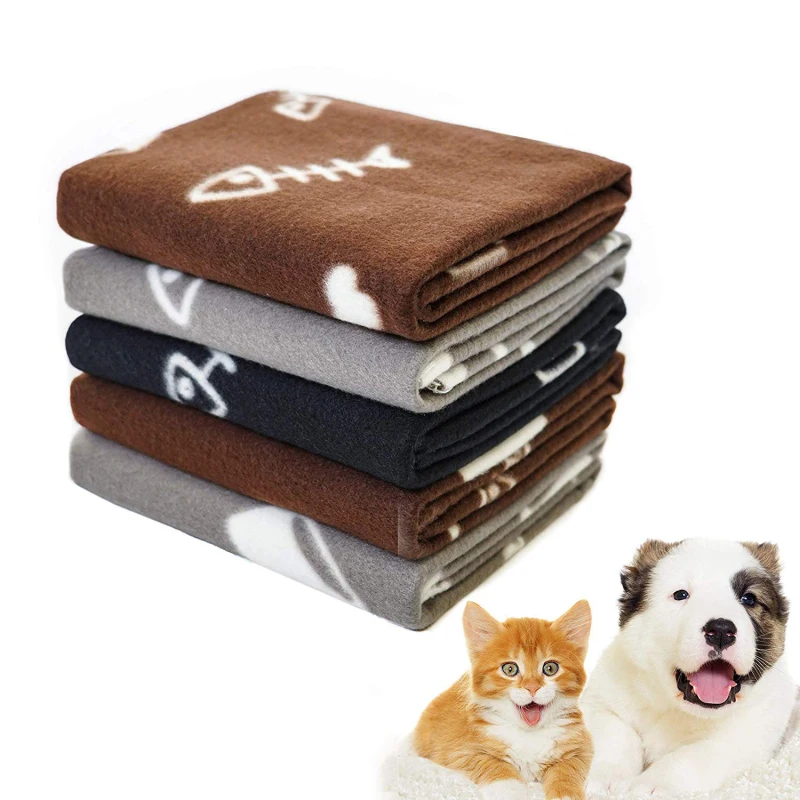 Fleece pet dog cat throw blanket  travel pet bed mat indoor and outdoor roll up dog cat pet blanket