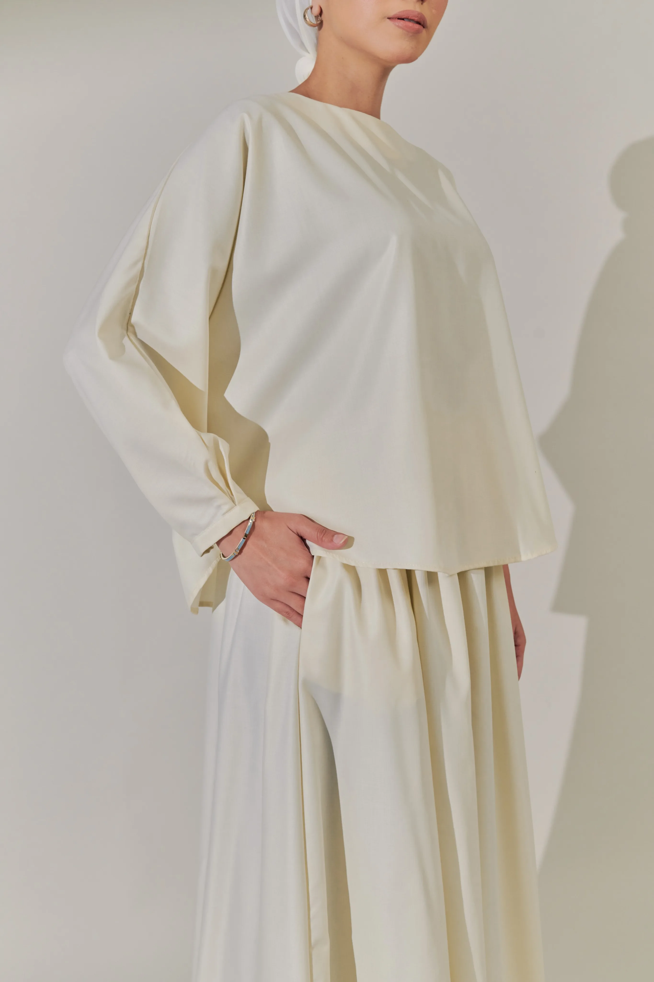 2022 Malaysia Stylish 2 Pieces Set Modest  Muslim Dress Silky Kaftan Dubai Turkey Muslim Abaya Dress