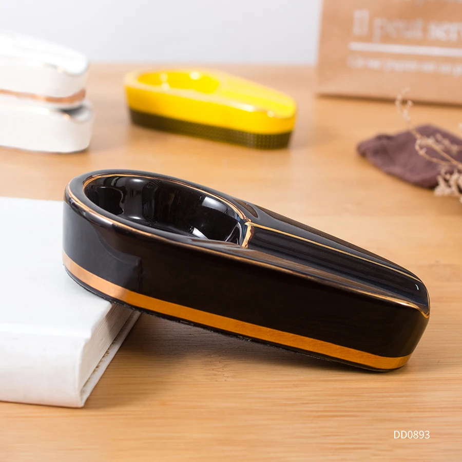 Wholesale custom logo handmade cigarette ashtray colorful modern portable ceramic cigar ashtray luxury