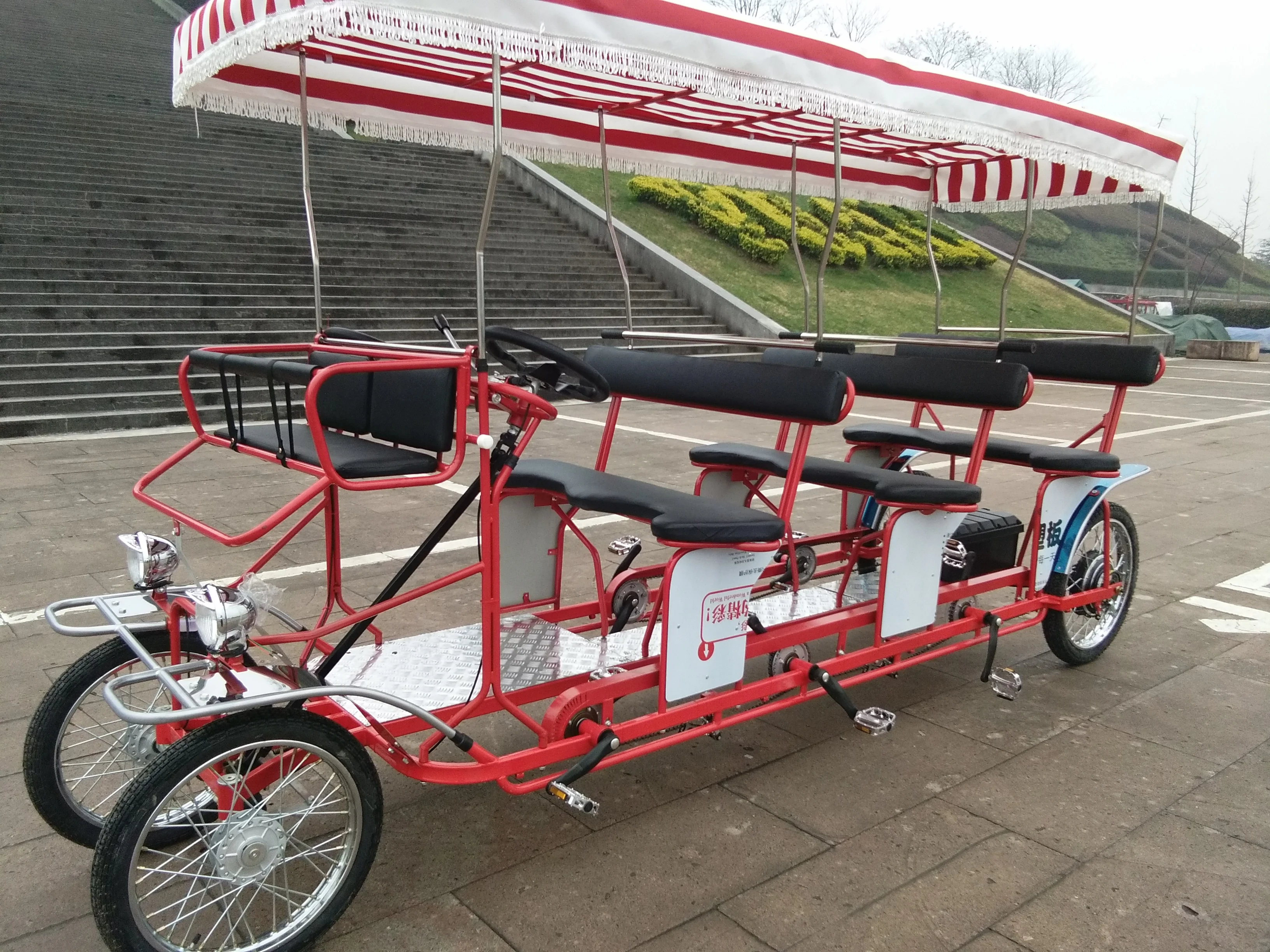 Four Person or 6 People Surrey Bicycle Quadricycle Sightseeing Ebike for Vacation