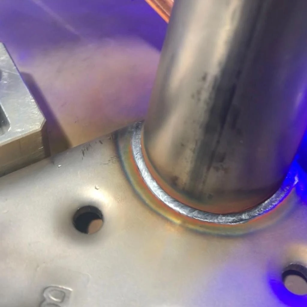 Canton Fair Promotion Automatic Wire Feed Laser Hand Held Welding Machine  Welded Aluminum Galvanize Mild Steel Brass SS MS