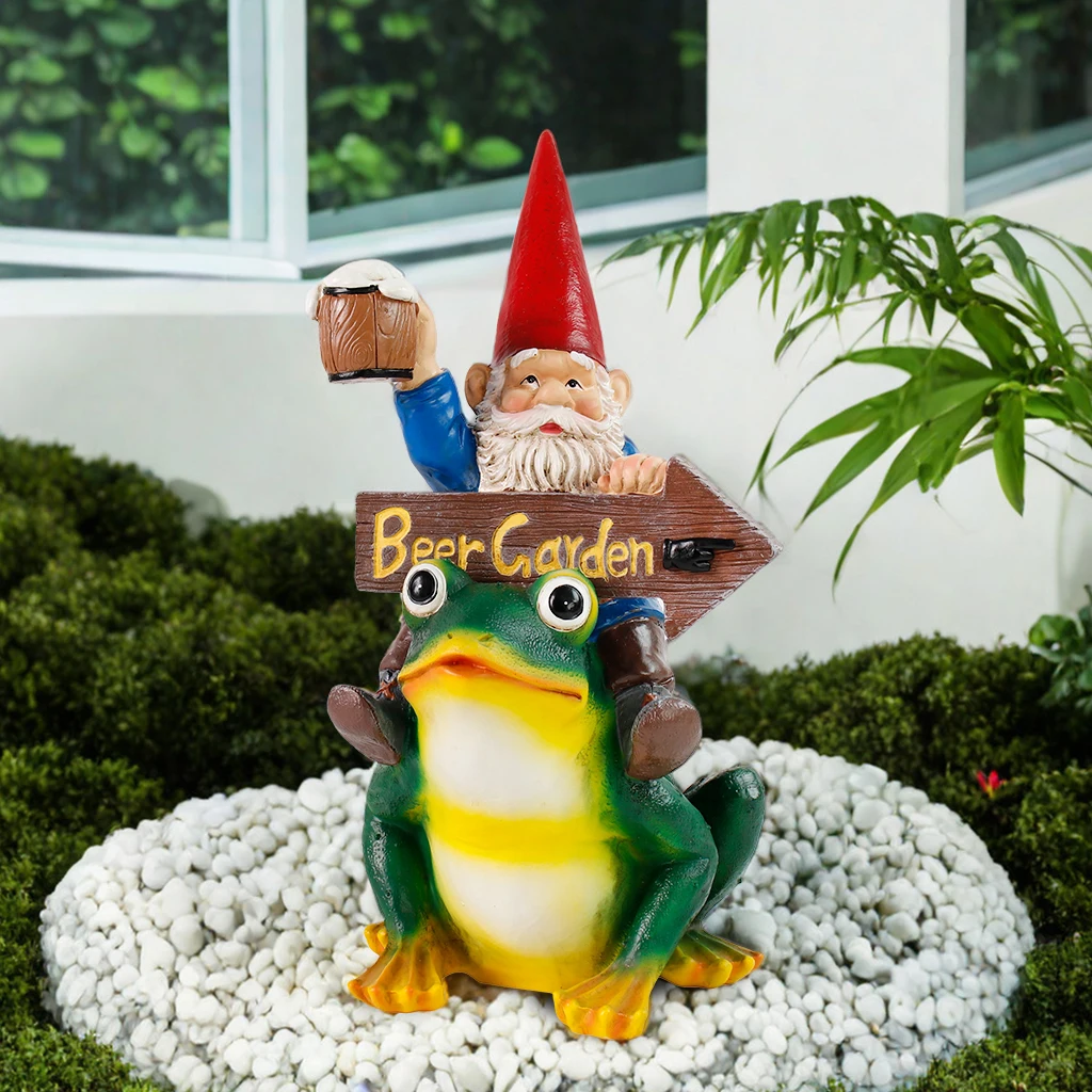 Resin crafts frog dwarf raises a glass of welcome sign statue outdoor decor pet memorial Sculpture