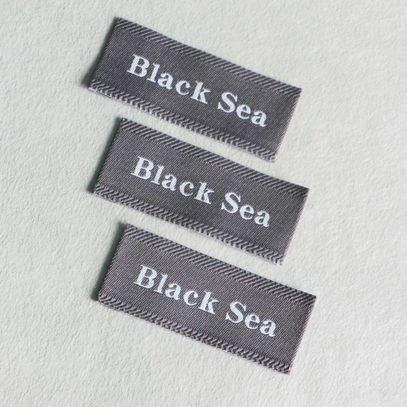 Custom Sustainable Metal Thermal Logo Silicone Heat Transfer Fabric Rubber PVC Labels Garments Shoes Bags Woven Clothing Maker