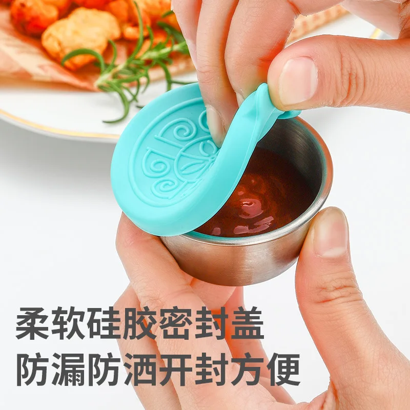 Portable 40ml Stainless Steel Sauce Cup with Silicone Lid for Ketchup Salad Dressing Kitchen Use