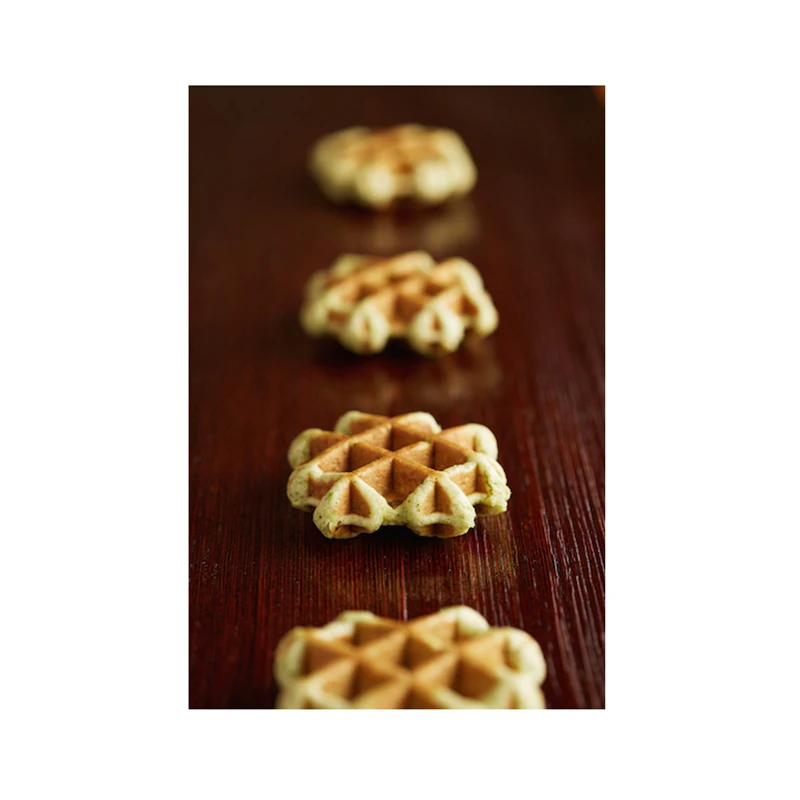 
Japanese food supplier biscuit baby blanket natto waffle with low calorie 