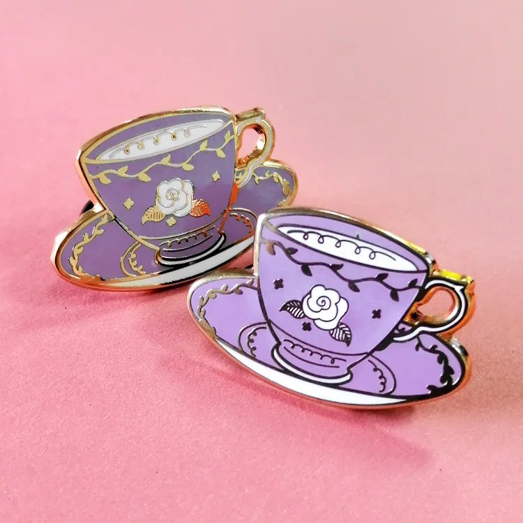 Brooch Pin Feature Badge Lapel Pins and Gold Plated 2D 3D Small Quantity for Sports Club Casting Type Antique Silver Custom