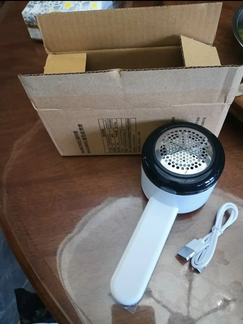 Battery Sweater Shaver Trimmer Clothes Fur Fuzz Cleaner Lint Shaver with Digital display