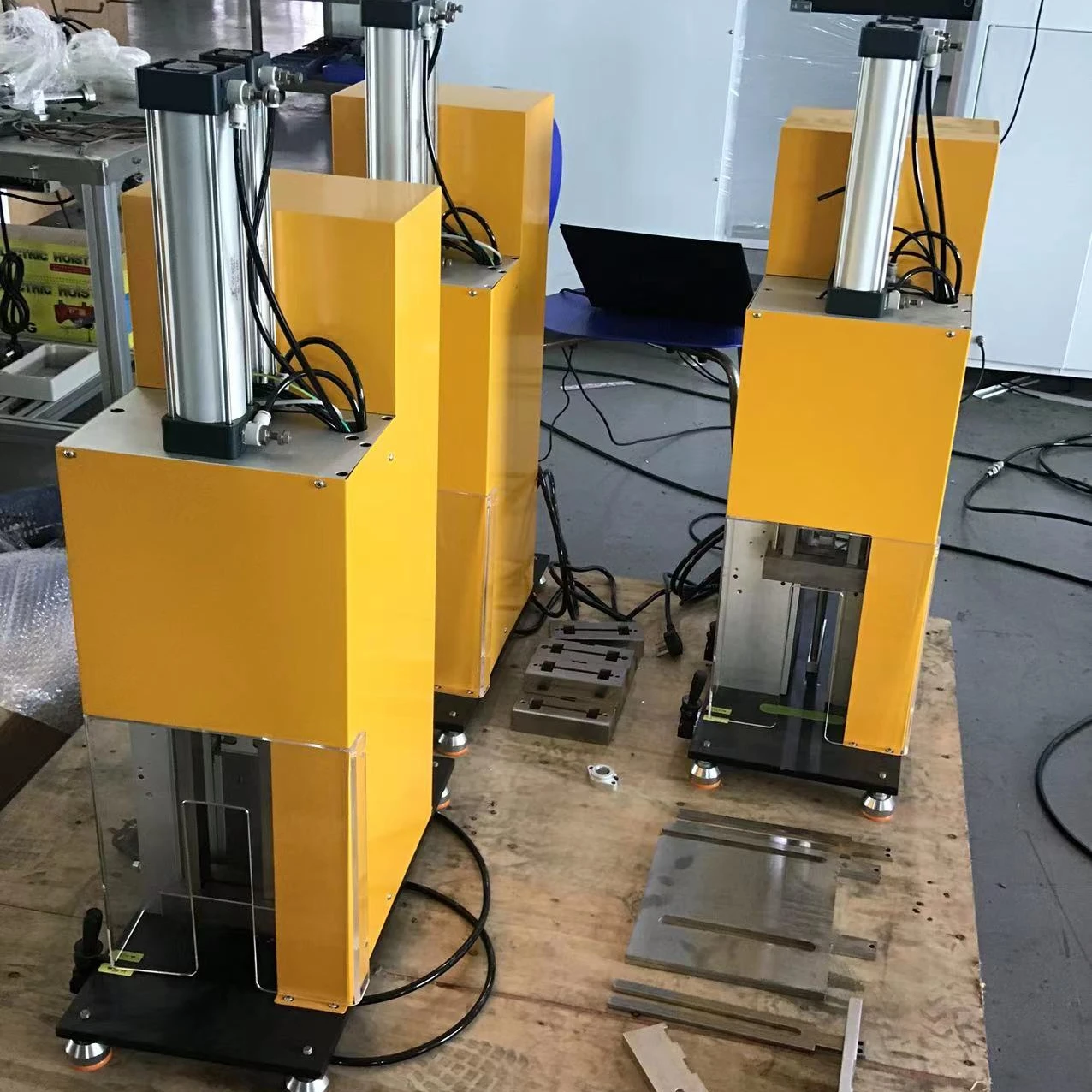 Двойные очки с плиссированными жалюзи, медовая расческа, жалюзи, сверлильная машина, жалюзи для окон