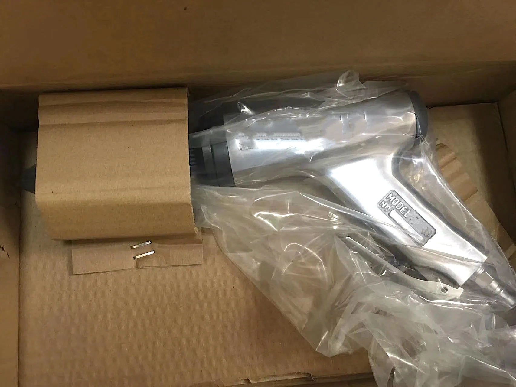 packing of needle scaler.jpg