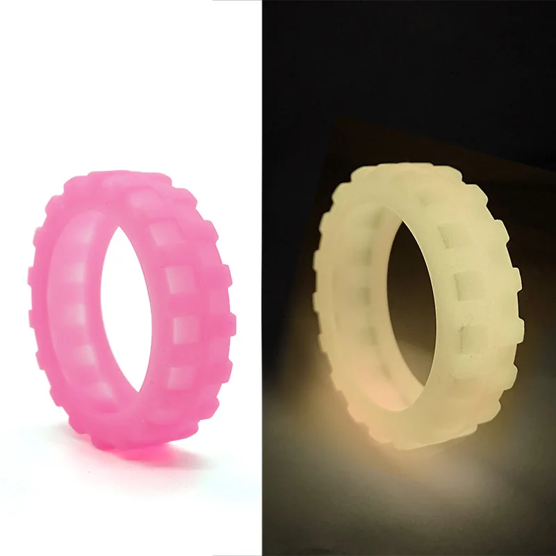 8pcs Pack Glow in Dark Soft Reduce Noise Silicone Luggage Wheels Cover Caster Shoes Travel Luggage Suitcase Wheel Protector