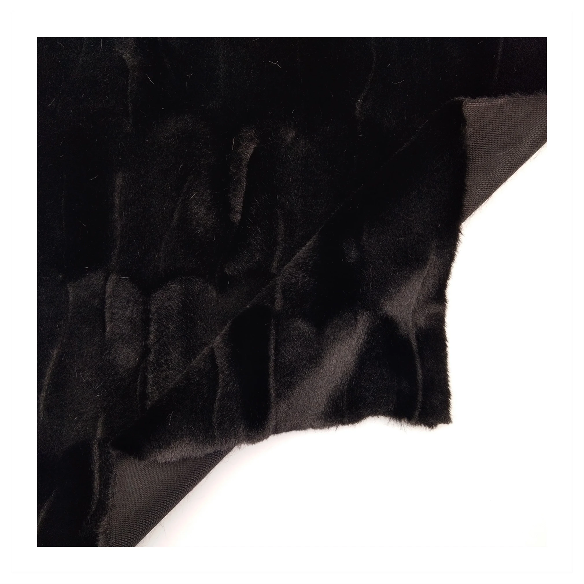 High Quality Snailed Mink Faux Fur Fabric Smooth Glossy for Bag/Coat/Blanket/Carpet