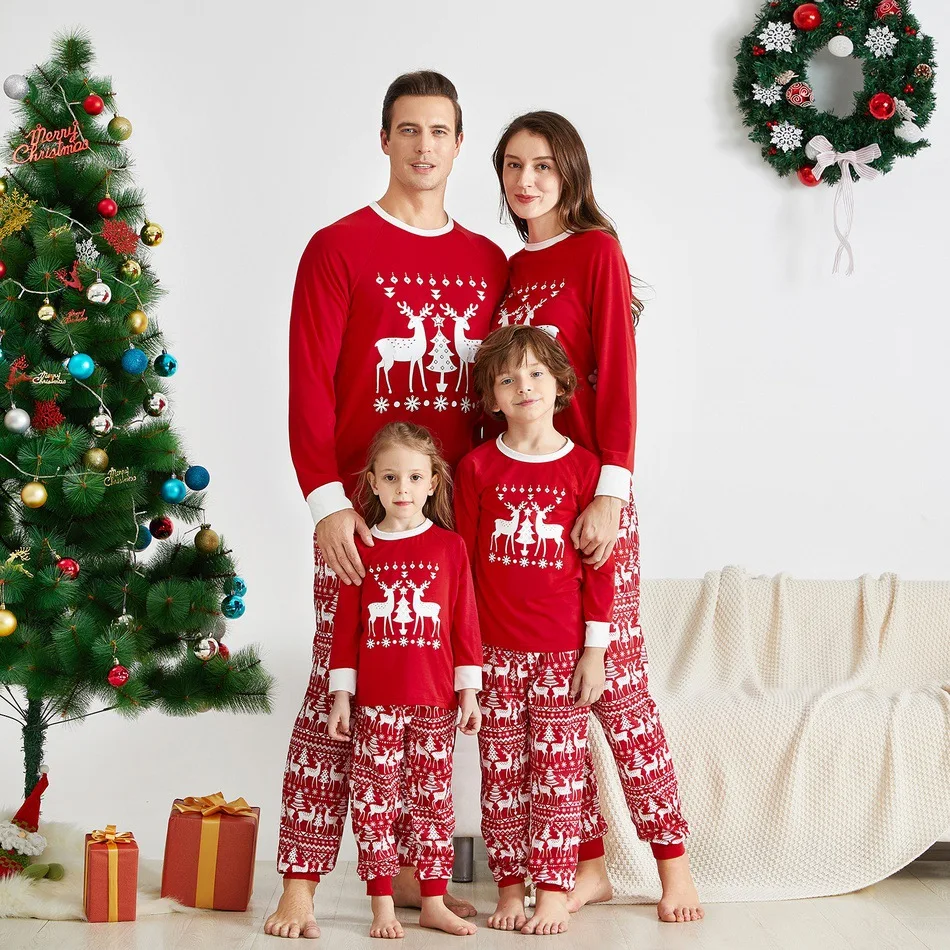 2021 New Fashion Garment For Family Red Knitted Christmas Family Suit Set Home Wearing Pajamas Christmas Family Matching Outfits