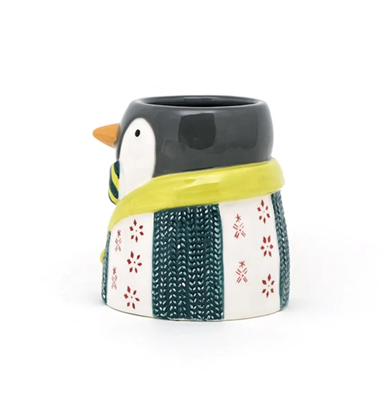 Wholesale 3D Animal penguin shaped Ceramic Milk Mugs Porcelain Christmas Gift with Handpainting