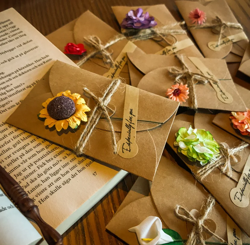 Dried flower birthday card Vintage kraft paper business blessing card Dragon Boat Festival card