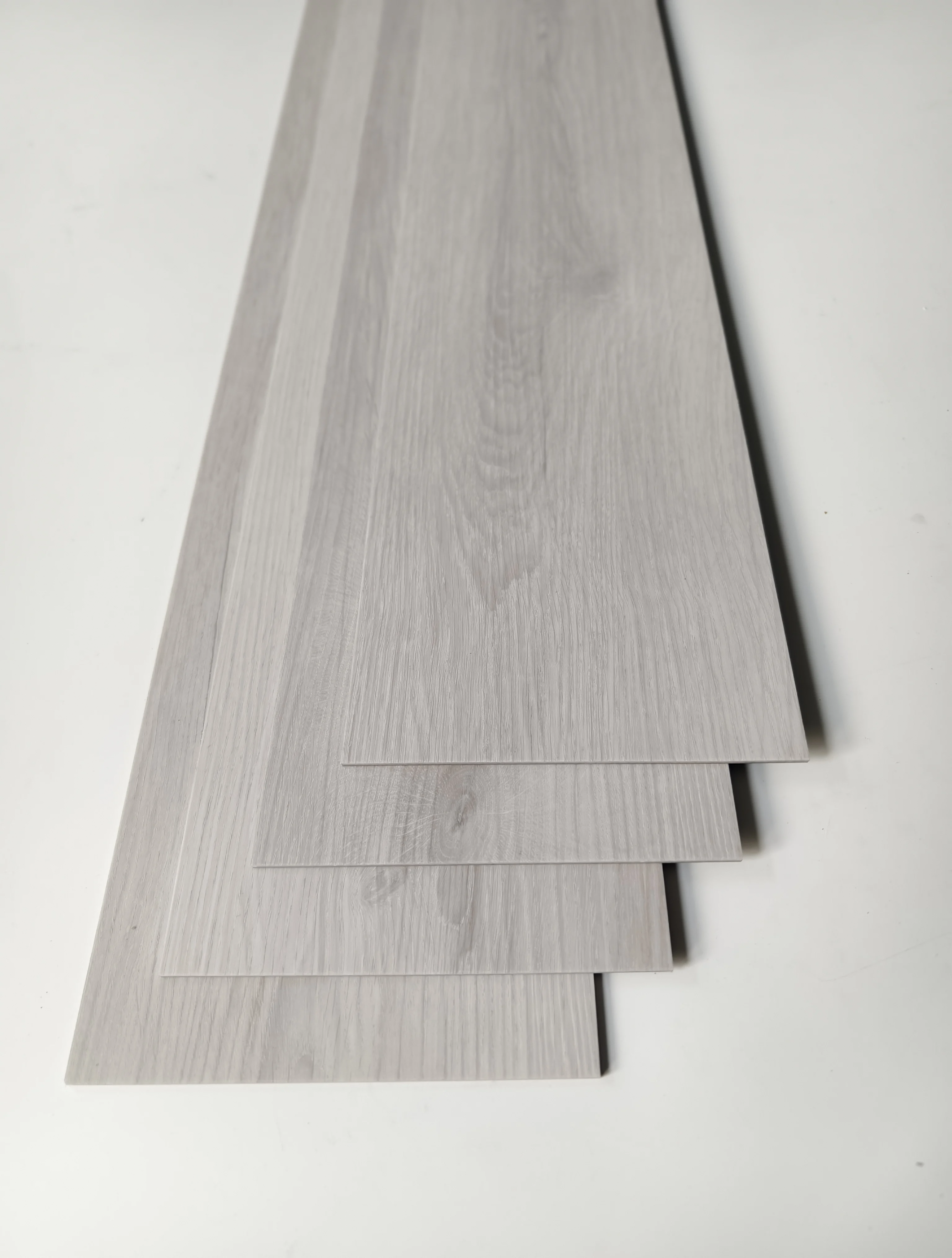 PLASTIC PRODUCTS WORKSHOP FLOORING WATERPROOF STOCK VINYL TILES 3MM DRY BACK LVT FLOORING PVC FLOORING