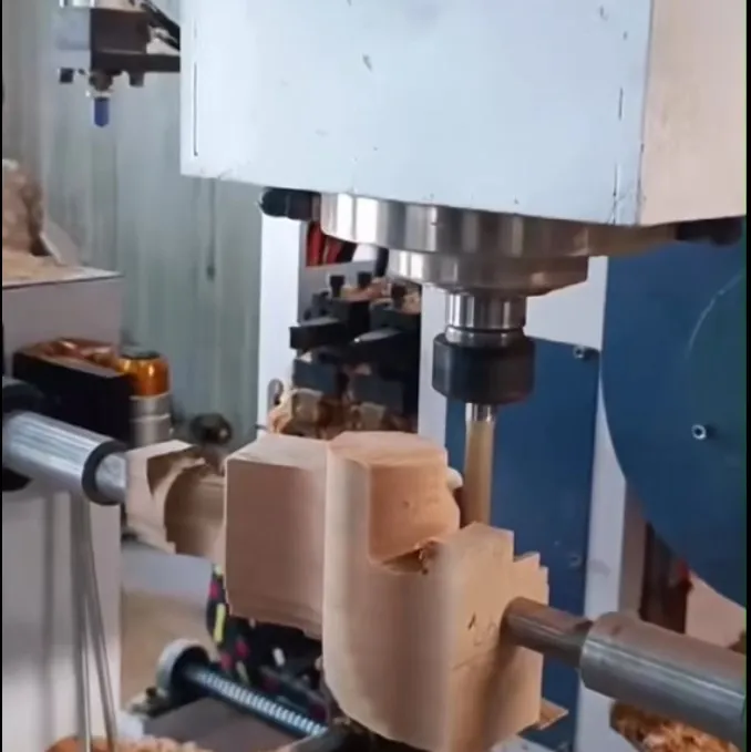 Digital Display  Wood Lathe Machine Wood Turning Lathe Machine With Max Processing Length 1300mm