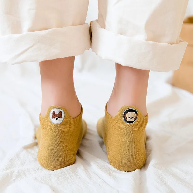Хлопковые милые женские Школьные носки без пятки с вышивкой calcetines