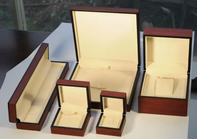 wooden finished jewelry packaging box luxury jewellery gift box jewellery box for gift
