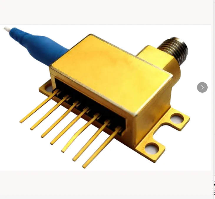 Широкополосный высокомощный лазер с прямой модуляцией CWDM