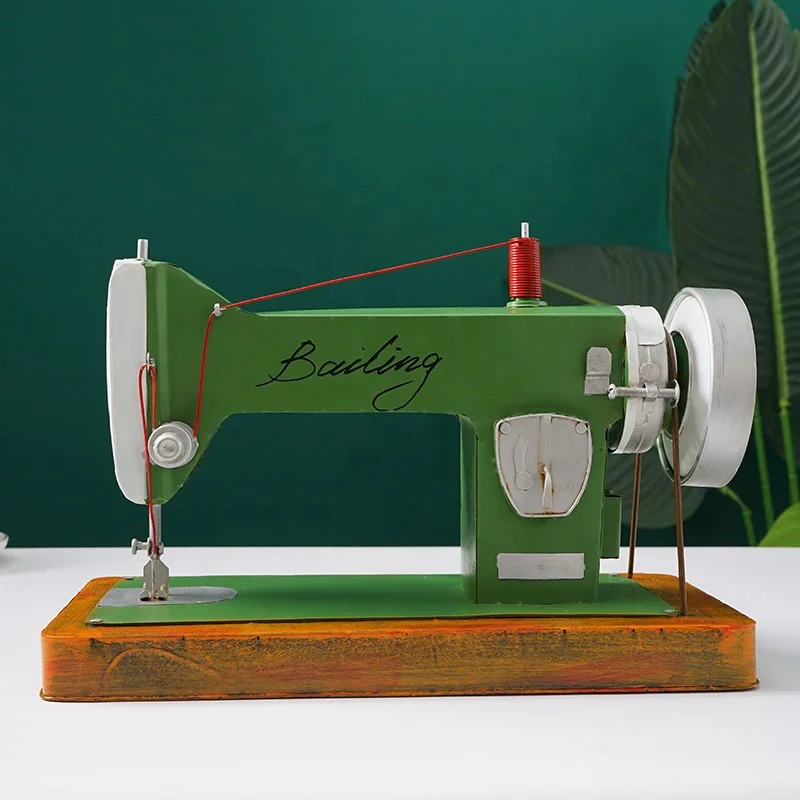 CY058 Vintage Metal Sewing Machine Ornaments Figurine Retro Crafts Old Furniture Sewing Machine Miniature Home Decor Gifts