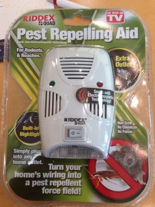 powerful to repel rodents, spiders and other bugs with advanced sonic and electromagnetic technology pest repeller