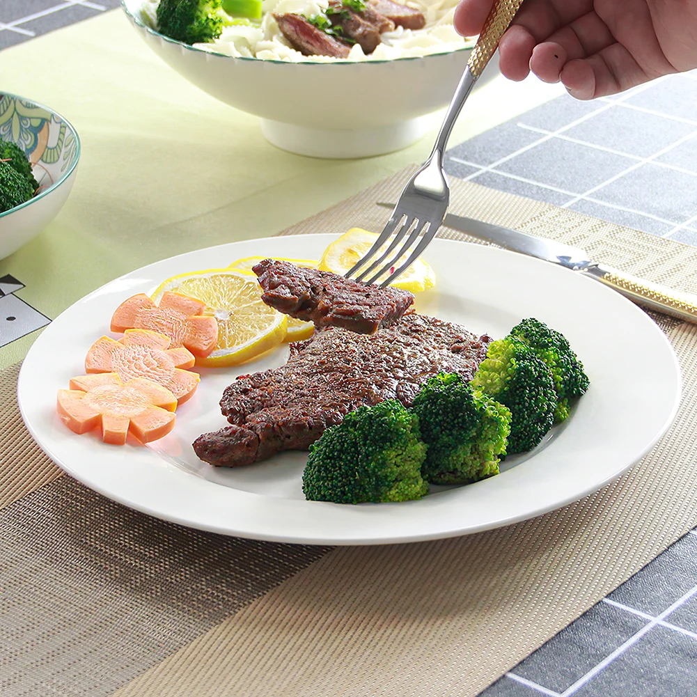 Custom Logo Bone China Plates in Bulk Wholesale Modern White Ceramic Dishes Plates for Catering