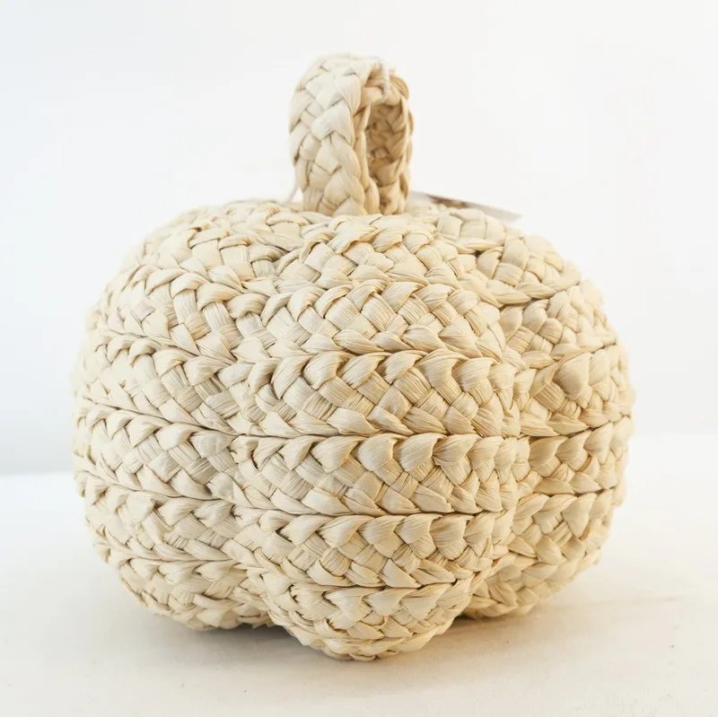 Handmade Knitted Natural Eco-Friendly Corn Husk Ornaments Fall Pumpkin Shaped Decorations