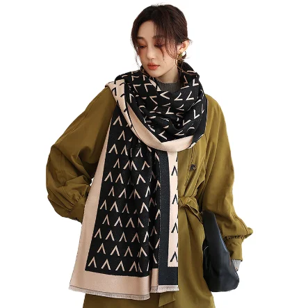 Autumn and winter new fashion letter warm scarf women winter double-sided imitation cashmere thick scarf air conditioning shawl