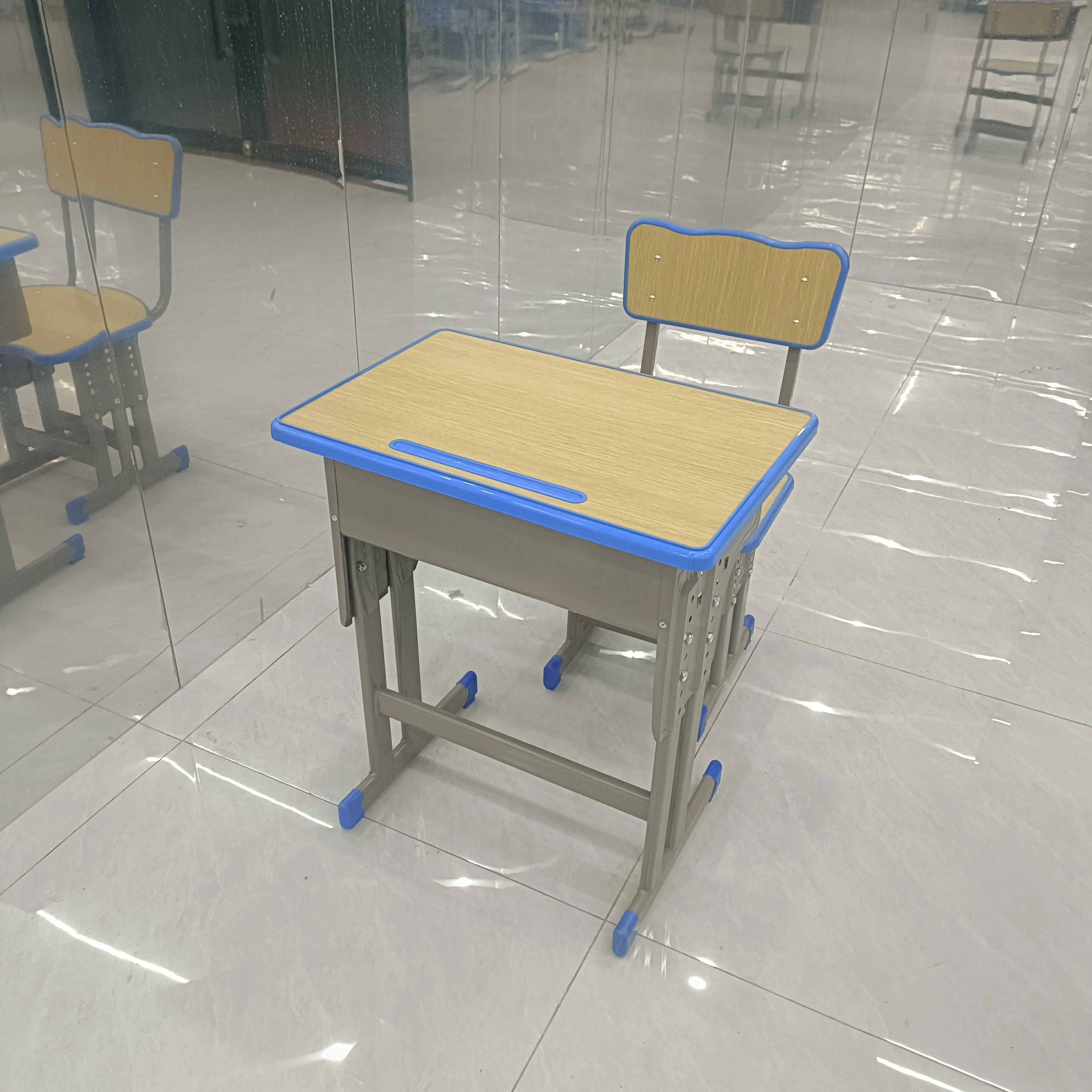Modern classroom furniture students desks and chairs sold new models of cheap custom-made school furniture classes
