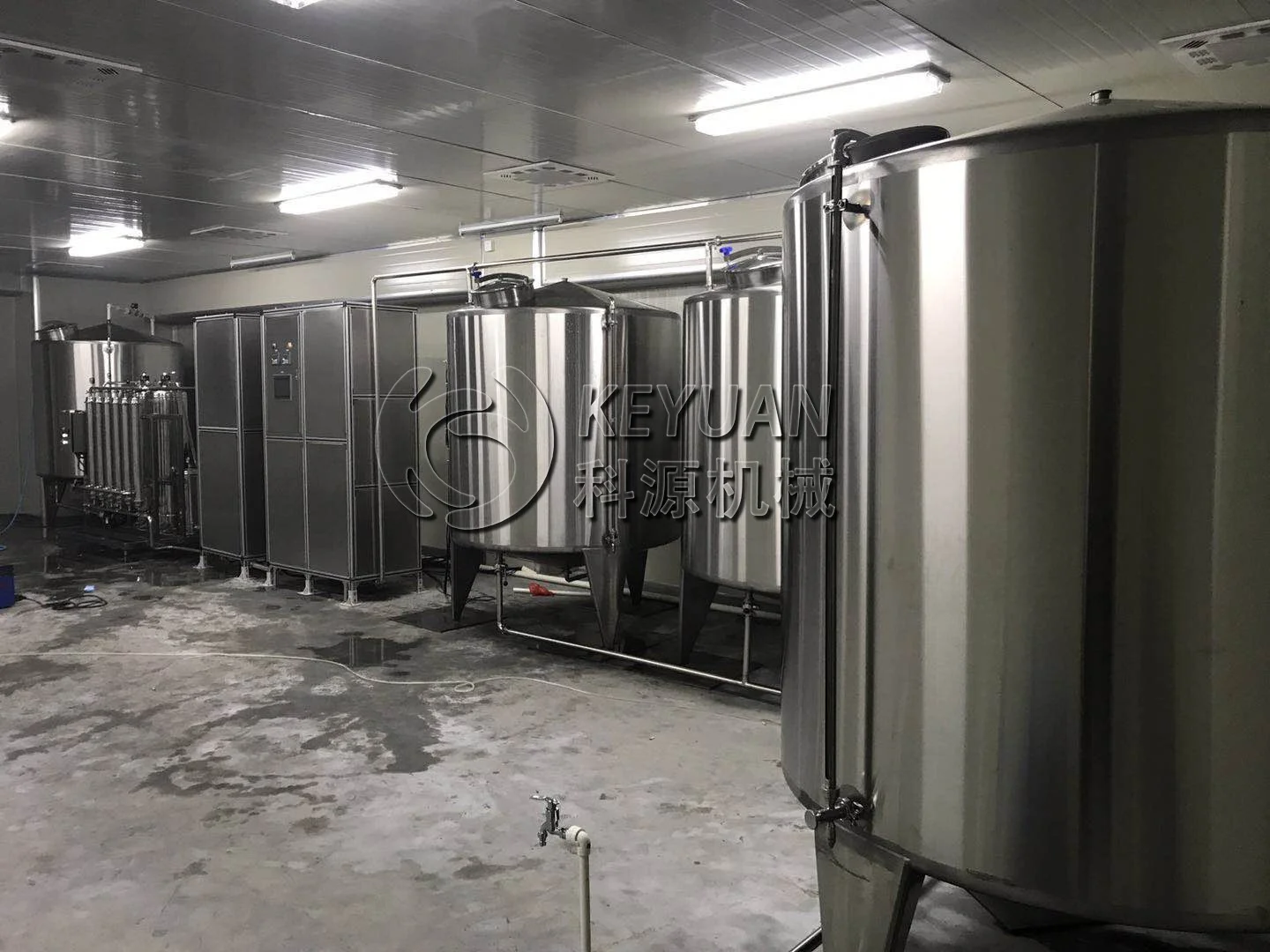 5T Hot sale High quality factory price 3mm thickness Stainless steel 304/316 water storage tanks for beverage company