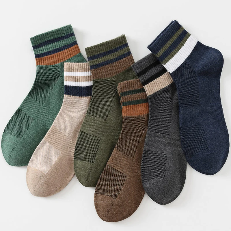 Breathable solid color comfortable short socks customize classic bamboo summer socks for men