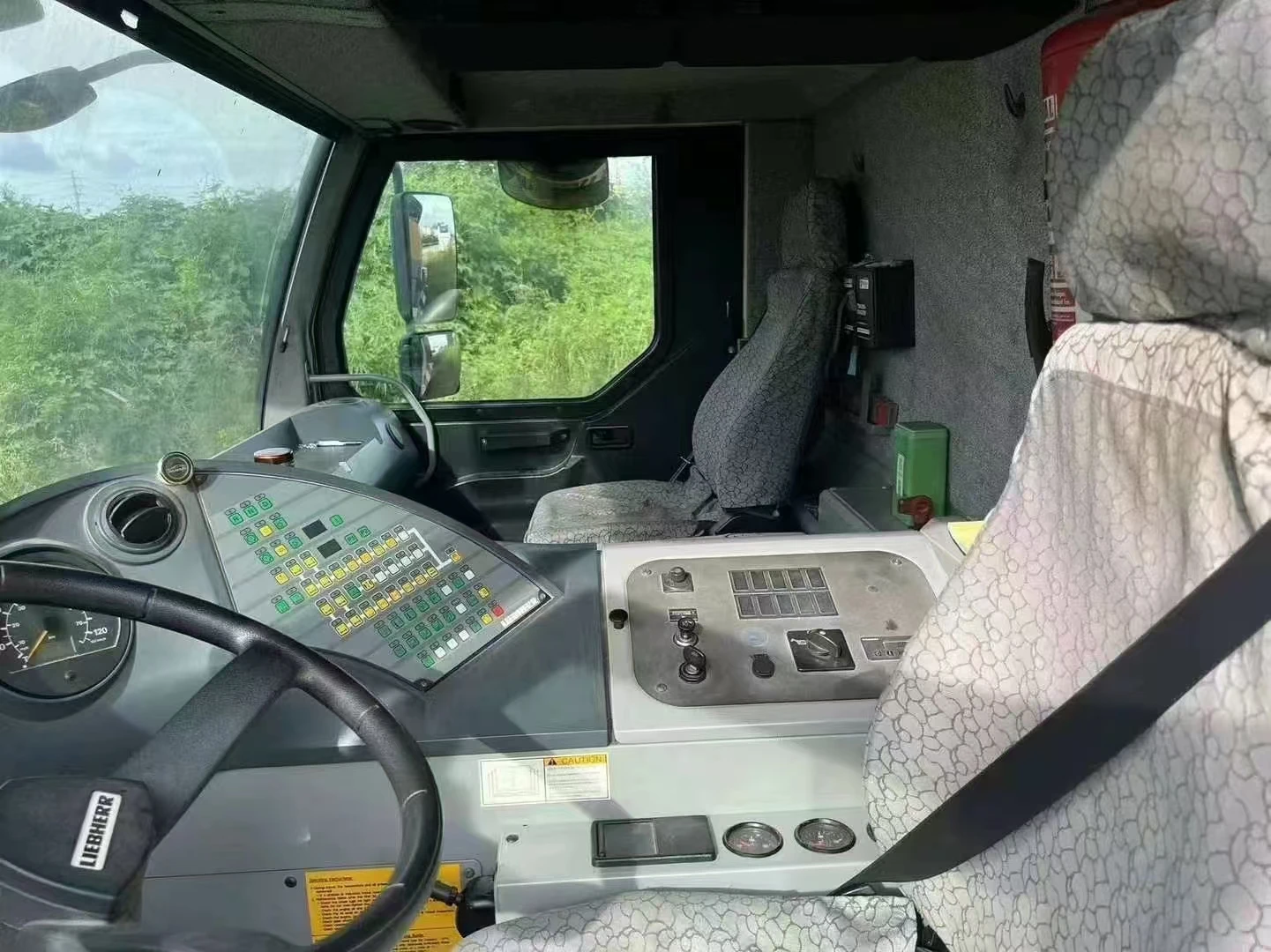 Liebherr LTM1200-5.1 Used Truck Crane 200 Ton 72 m Heavy Duty All-Terrain Mobile Telescopic Boom Crane