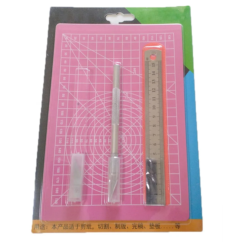 Зеленый самовосстанавливающийся коврик для резки с ножом из нержавеющей стали