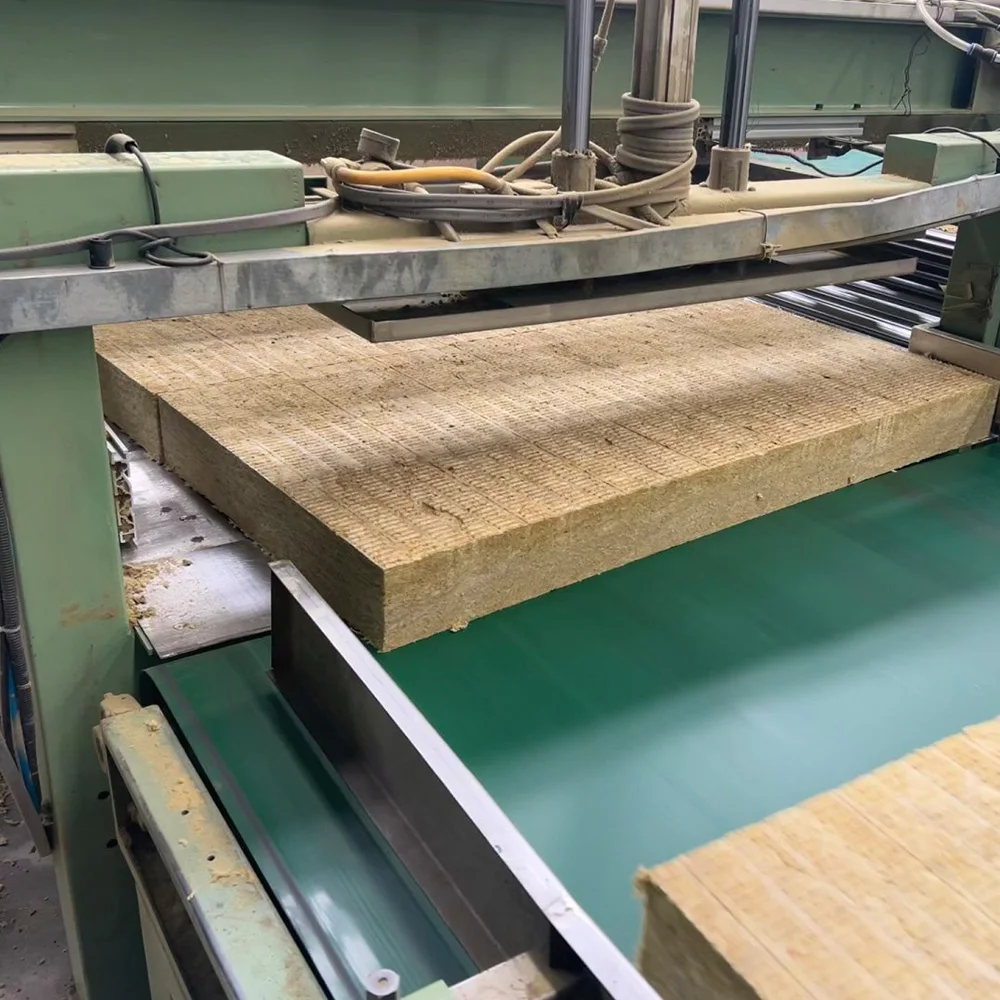 Factory Price Rock Wool Slab Insulated Wall Roof Sheet Panel Industrial Design Style Made of Basalt