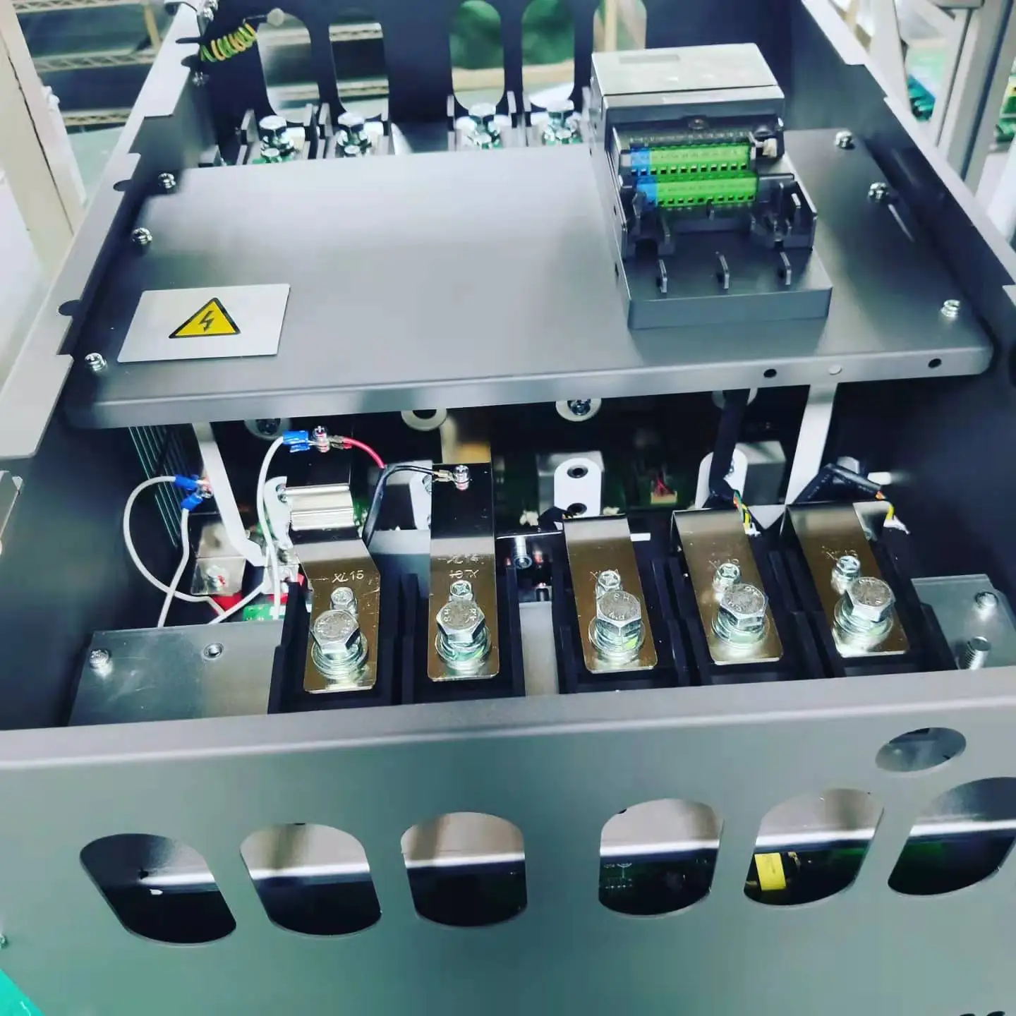 Китайский производитель VFD 100 л.с. 75 кВт привод переменного тока Привод цена на инвертор
