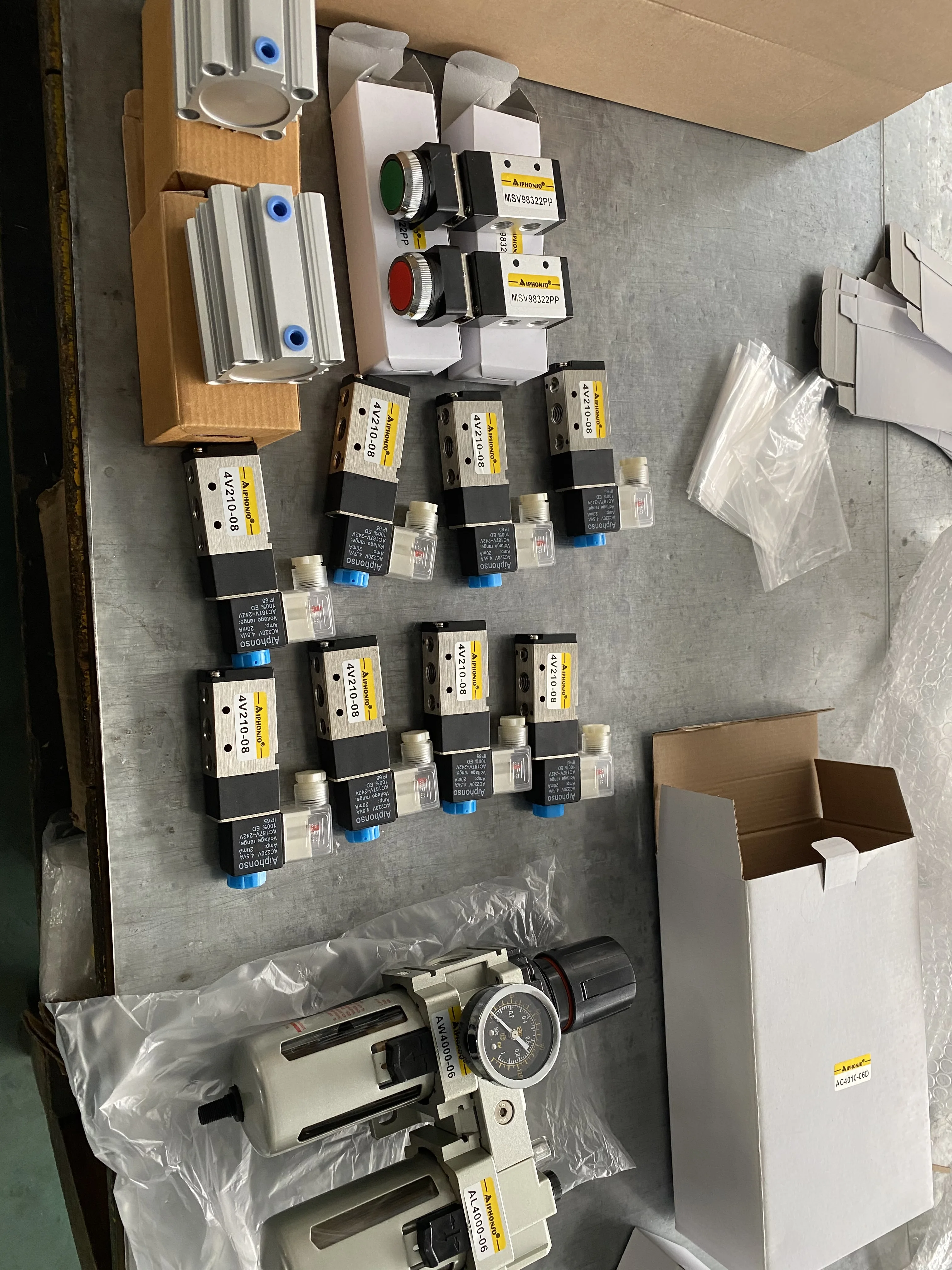 AIRTAC Type 4V210 08 DC12V DC24V AC110V AC220V solenoid control valve